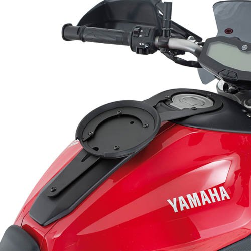 BF21 objímka pro uchycení tankruksaku GIVI "TANKLOCK" na víčko nádrže Yamaha MT-07 700 (14-17)