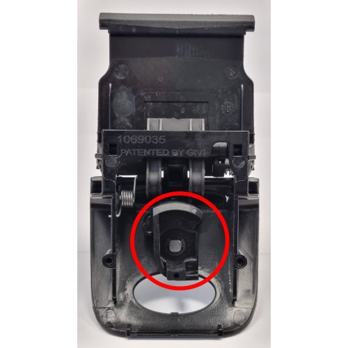 Z640R otočný díl zámku kufru E260/E350/E450/E470/V46 (plast)