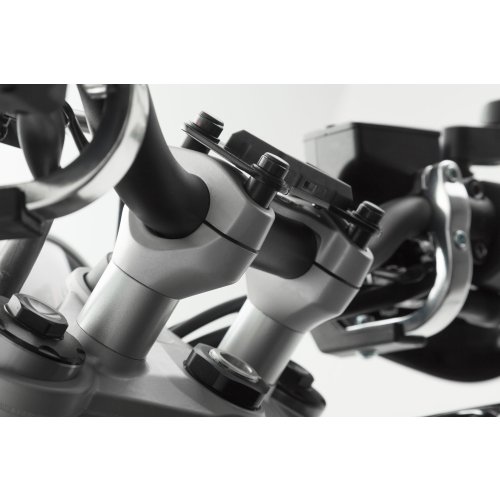 zvýšení řídítek Triumph Street TRiple 675 /12-/