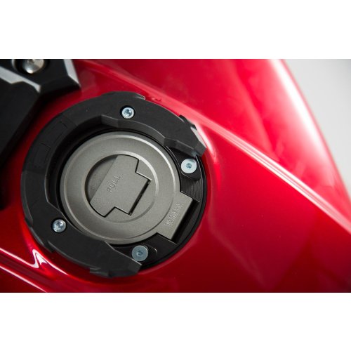 EVO tank ring Black. Yamaha MT-09 Tracer (14-20).