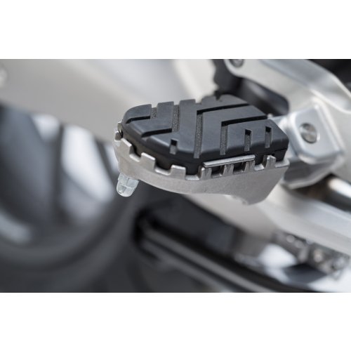 stupačky ION, BMW R1200R / R1200RS (15.-).