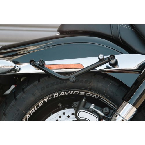 SLC boční nosič levý Harley Davidson Dyna Fat Bob (08-).