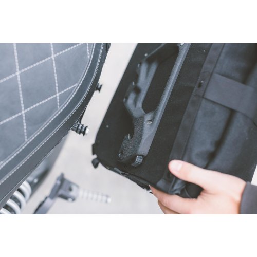 LG boční taška LC1,9,8 L pro pravý nosič SLC,black- edition