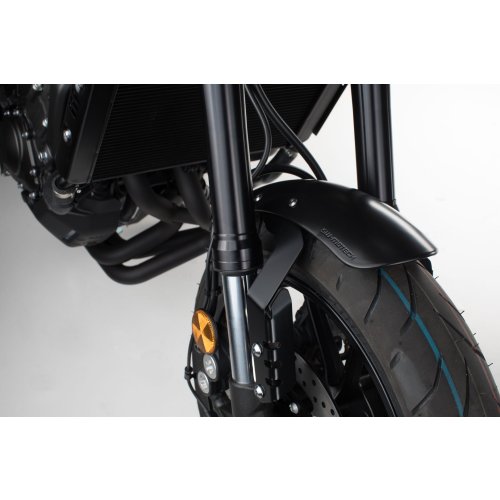 přední blatník černý, Yamaha XSR 900 (16-)