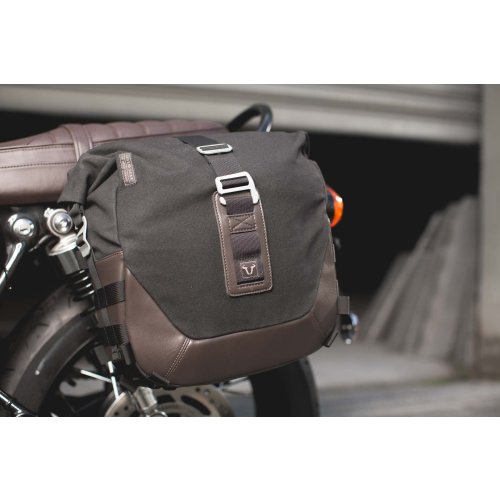 Legend Gear boční taška set - Černá edice Triumph Bonneville T100 (16-) / T120 (15