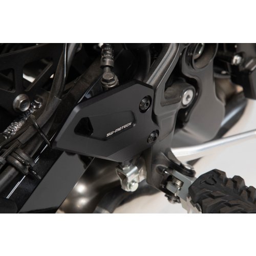 kryt zadní brzdové pumpy Kawasaki Z900RS / Cafe (17-).