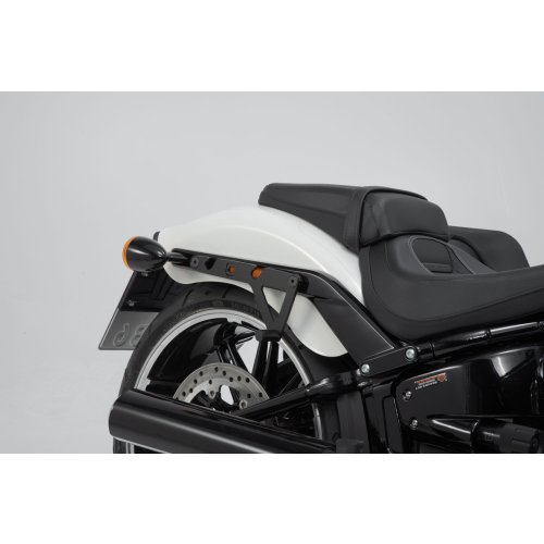 sada bočních tašek Legend Gear LH Harley-Davidson Softail Breakout (17-)