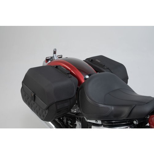 sada bočních tašek Legend Gear LH Harley-Davidson Softail Deluxe (17-).