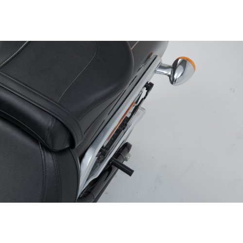 SLH nosič levý Harley-Davidson Softail Fat Boy / S (17-).
