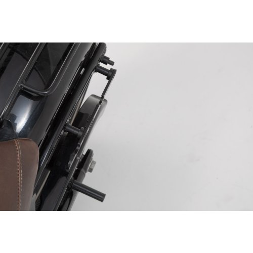 SLH boční nosič vlevo Harley-Davidson Softail Slim (12-17).