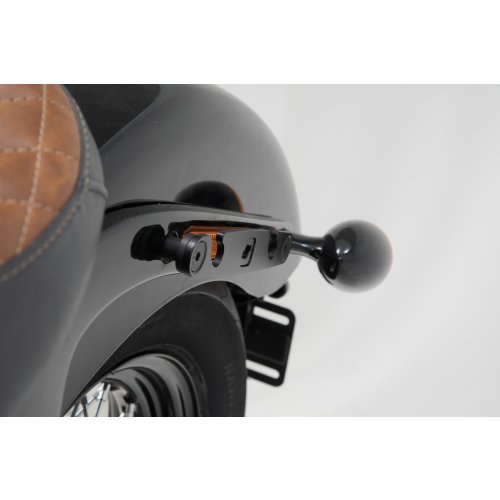 sada bočních tašek Legend Gear LH Harley-Davidson Softail Street Bob (17-).