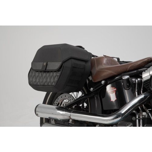 sada bočních tašek Legend Gear LH Harley-Davidson Softail Slim (12-17).