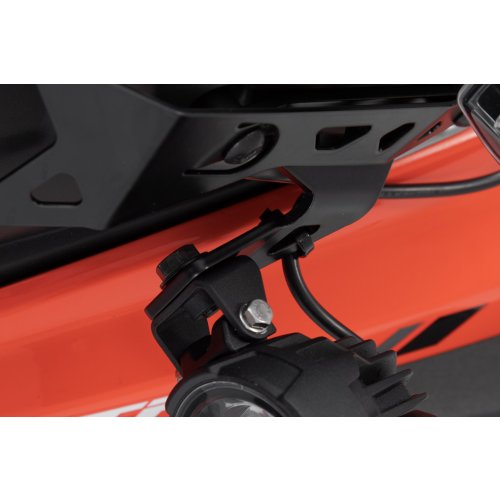 EVO dálkové světla + držáky černá. Suzuki V-Strom 1050 (19-).
