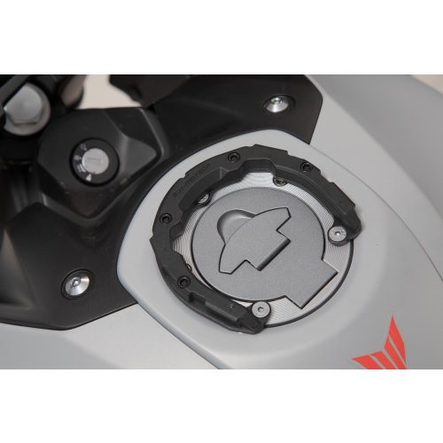 PRO tank ring Black. Yamaha YZF-R1/ R3, MT-03, MT-10, MT-125.