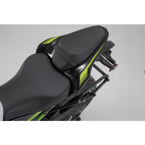 SLC boční nosič levý Kawasaki Z900 (16-).