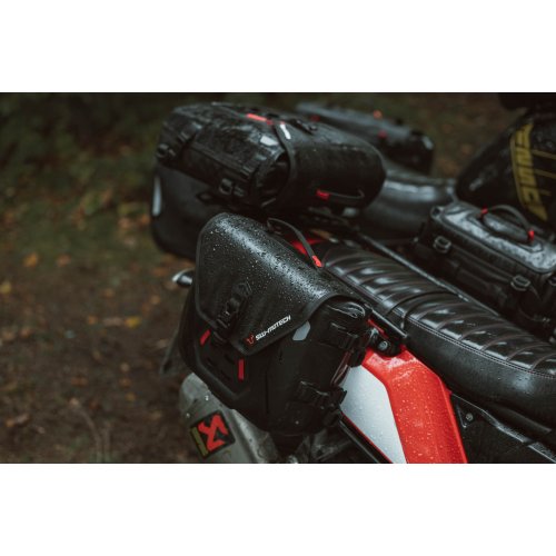 SysBag WP S/M system BMW R nineT Racer (16-20).