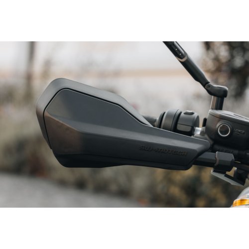 Sport handguard kit Black. BMW R nineT (16-) models, R 12/nineT.