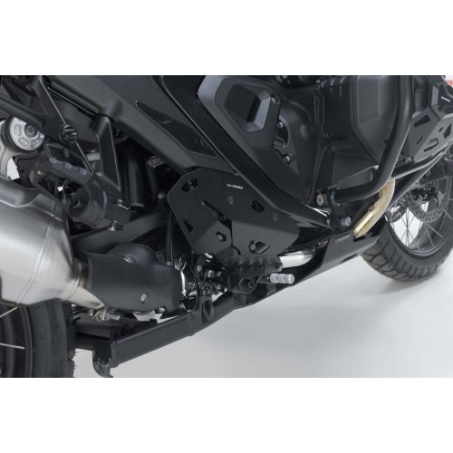 kryt paty nohy levá pravá BMW R 1300 GS (23-).