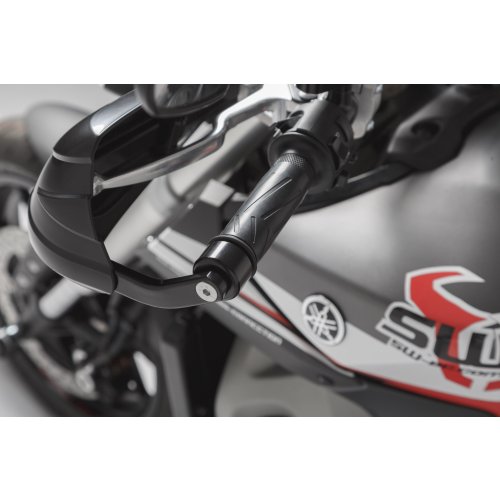 BBSTORM handguard kit Black. Yamaha MT-09 (13-20), XSR700/900.