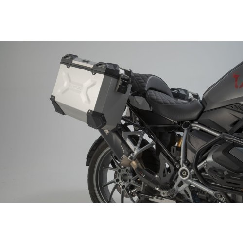 TRAX ADV aluminum case system + Akrapovic Silver. 45/37 l. BMW R 1250 GS/Adv/Rally