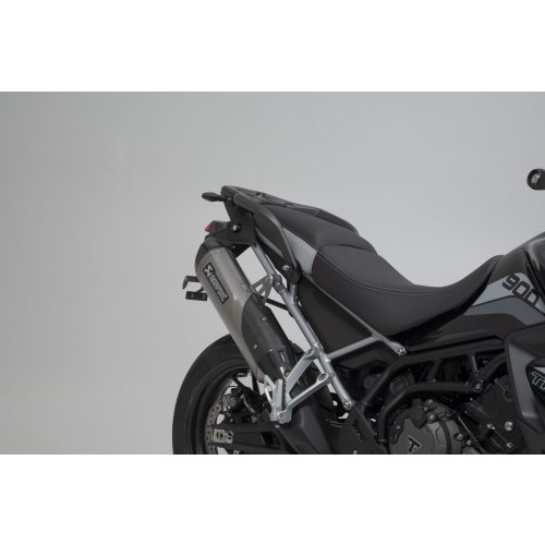 Akrapovic Slip On exhaust system Silver. Triumph Tiger 900 Modelle (19-23).