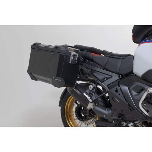 TRAX ADV aluminium case system + Akrapovic Black. 45/45 l. BMW R 1300 GS Adv. (24-