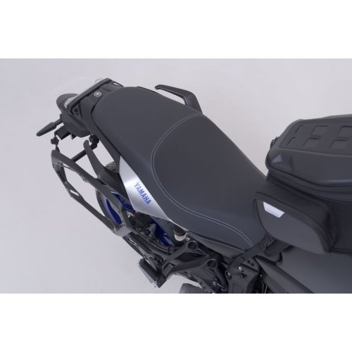 Adventure set DUSC with top case L Black. Yamaha MT-07 Tracer (16-).