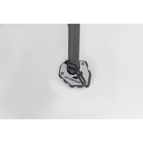 Extension for side stand foot Black/Silver. Triumph Trident 660 (24-).