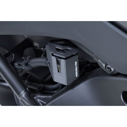 Brake fluid reservoir guard Black. Yamaha Tracer 9 / GT / GT+ (24-).
