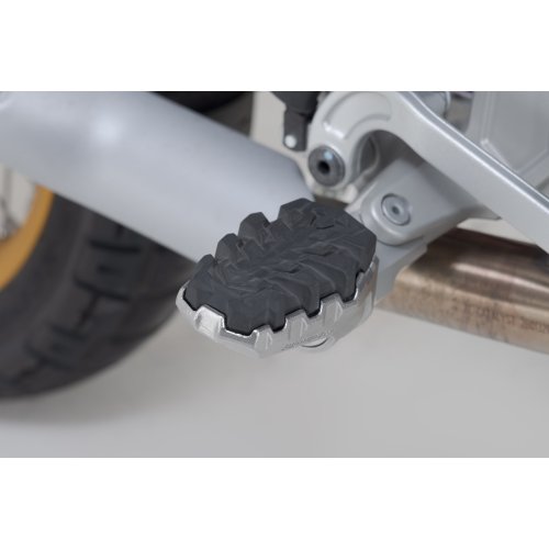 EVO footrest kit Silver/black.. Aprilia Tuareg 660 Rally (24-).